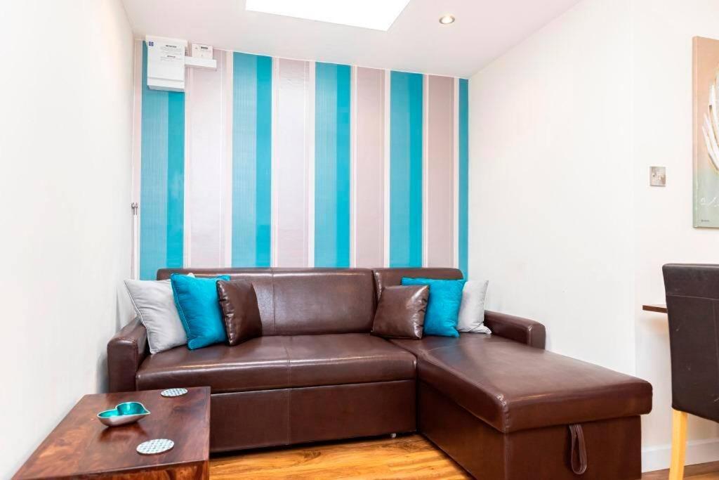 Bournecoast: Lovely Annex With Patio Nr Beach-5286 Bournemouth Dış mekan fotoğraf