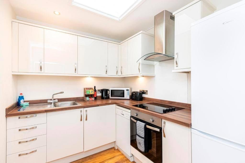 Bournecoast: Lovely Annex With Patio Nr Beach-5286 Bournemouth Dış mekan fotoğraf